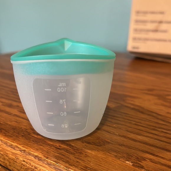 Kitchen Pampered Chef Mini Freezer Bowls Rack Poshmark